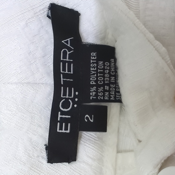 Etcetera textured shorts, size 2 - Picture 3 of 6